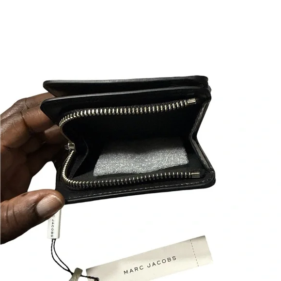 Marc Jacobs White and Black Polka Dot Wallet - Picture 6 of 6